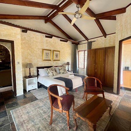 Heysbrook Estate - Luxurious Lodges In A Private Valley Waterval-Onder 外观 照片